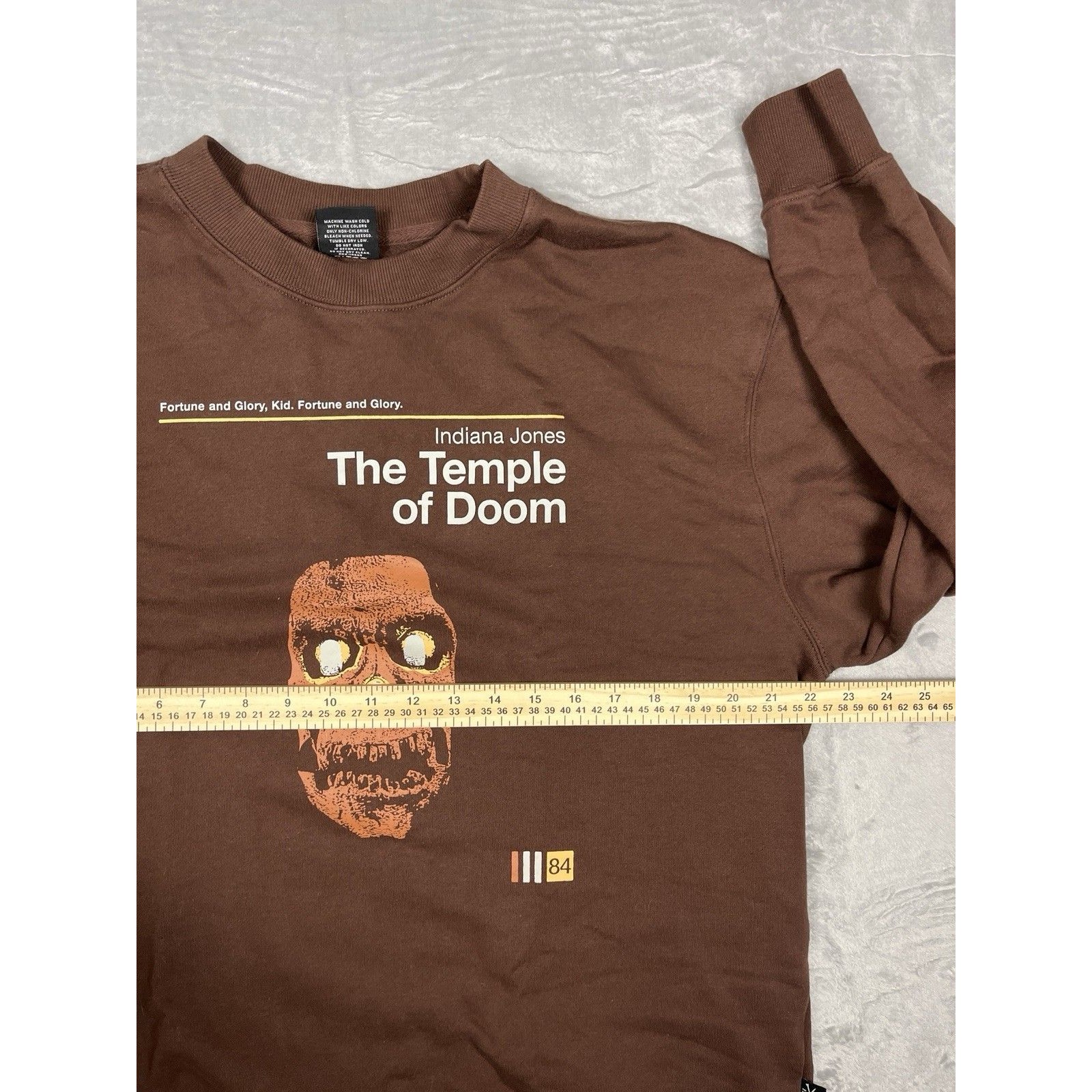 Indiana Jones Temple Of Doom Crewneck Sweatshirt Mens L Brown Heroes & Villains — image 8 of 8